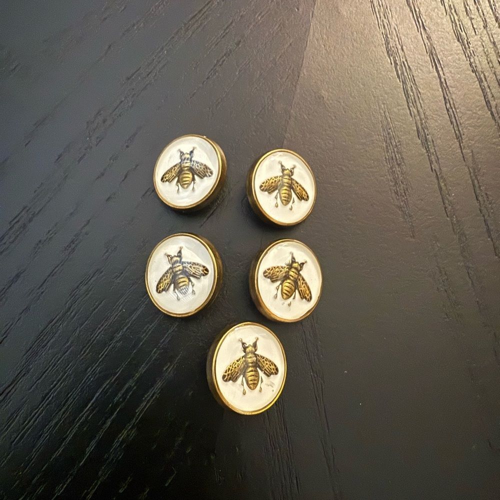 Preloved Set of 5 Gucci Gold Bee buttons - Cream & Gold Set